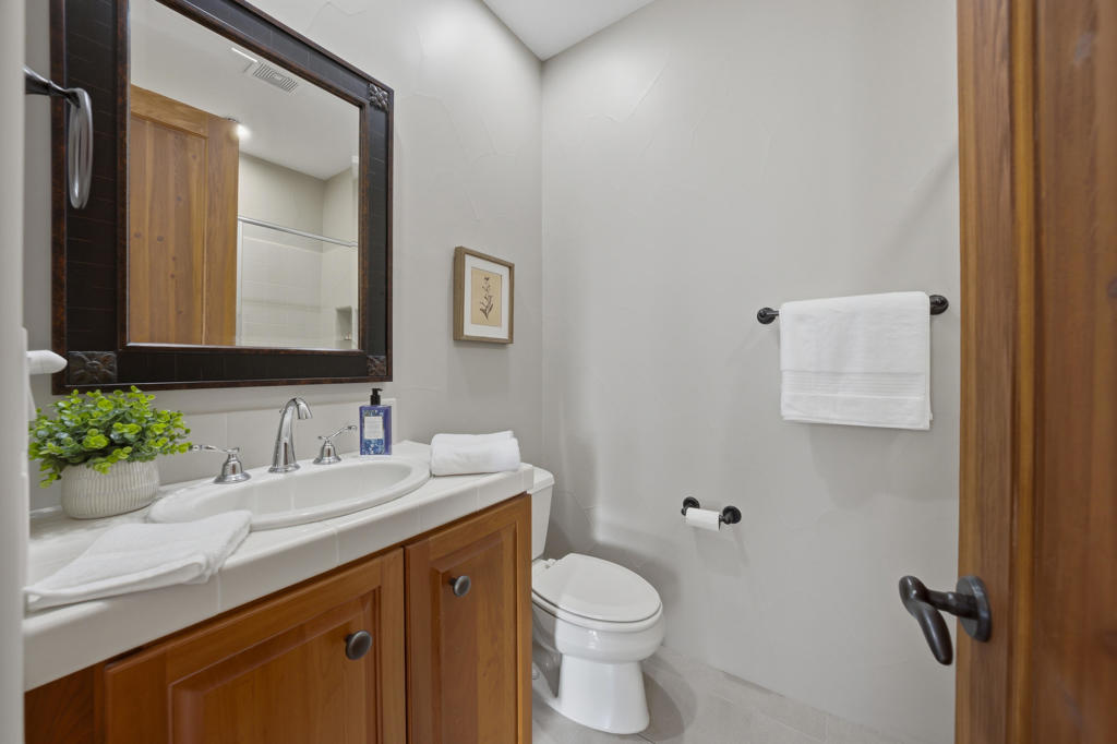 Mountain View CC - Residential