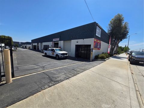 Photo of 4520 Baldwin Ave Ave #C, El Monte, CA 91731 (MLS # CV25217404) Photo of 4520 Baldwin Ave Ave #C, El Monte, CA 91731 (MLS # CV25217404)
