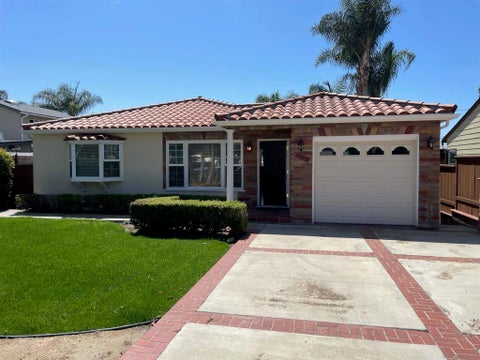 Photo of 2119 Missouri St St, San Diego, CA 92109 (MLS # 260017395SD)