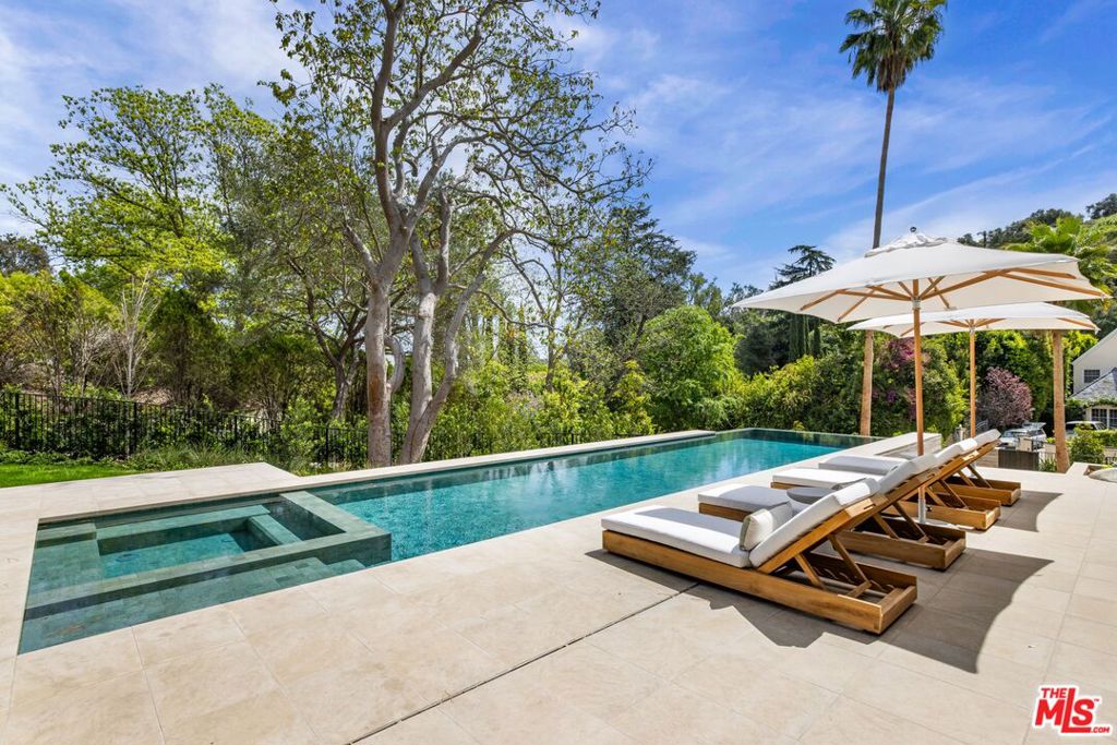 12309 Viewcrest Road