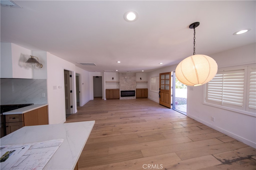 600 E Sierra Madre