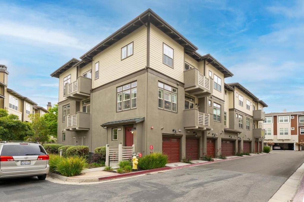 Price REDUCTION! Welcome to 2835 Alvarado, a Corner-Unit Townhome offers contemporary living in San Mateo's coveted Bay Meadows neighborhood. The living area features a cozy dining space incorporating both a breakfast bar and a dining area in the living room, perfect for casual and formal dining. Chefs gourmet kitchen features granite countertops, stainless steel appliances, gas range/oven. The home boasts a combination of carpet, high quality engineered hardwood flooring, adding both warmth and elegance to the interior. Upstairs, discover a comfortable primary suite along with the 2nd bedroom. The numerous windows flooded every room with natural light. Attached 2-car garage. There are few minutes walk to Bay Meadows Park, Paddock Park, Nueva School. Whole Foods, Caltrain Station are nearby. Bay Meadows Community offers a dynamic lifestyle with proximity to shopping, dining, parks, garden and commuter routes, make it the perfect enclave for tech and biotech professionals seeking upscale urban living in a suburban setting. Don't miss the opportunity to make this Townhome your own!