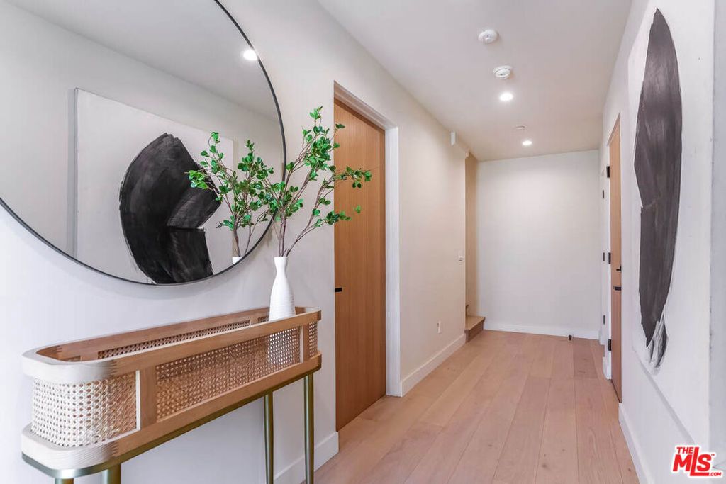 Photo of 1863 Barry Avenue, Los Angeles, CA 90025 (MLS # 26646855)