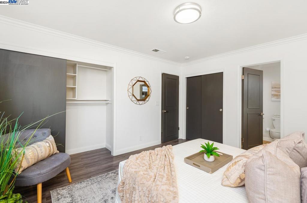 VAL VISTA - Residential