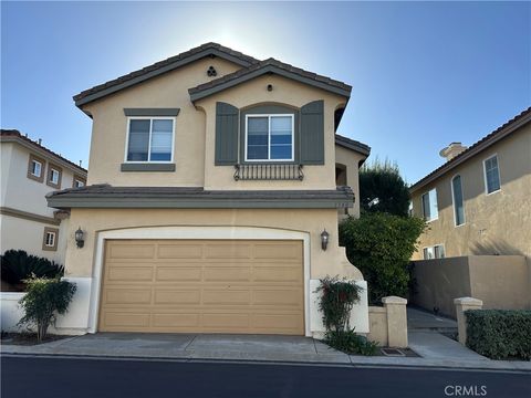 Photo of 1740 Pierce Ln, Placentia, CA 92870 (MLS # TR26019890)