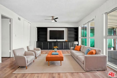 Tiny photo for 7139 Fallbrook Avenue, West Hills, CA 91307 (MLS # 26959763)