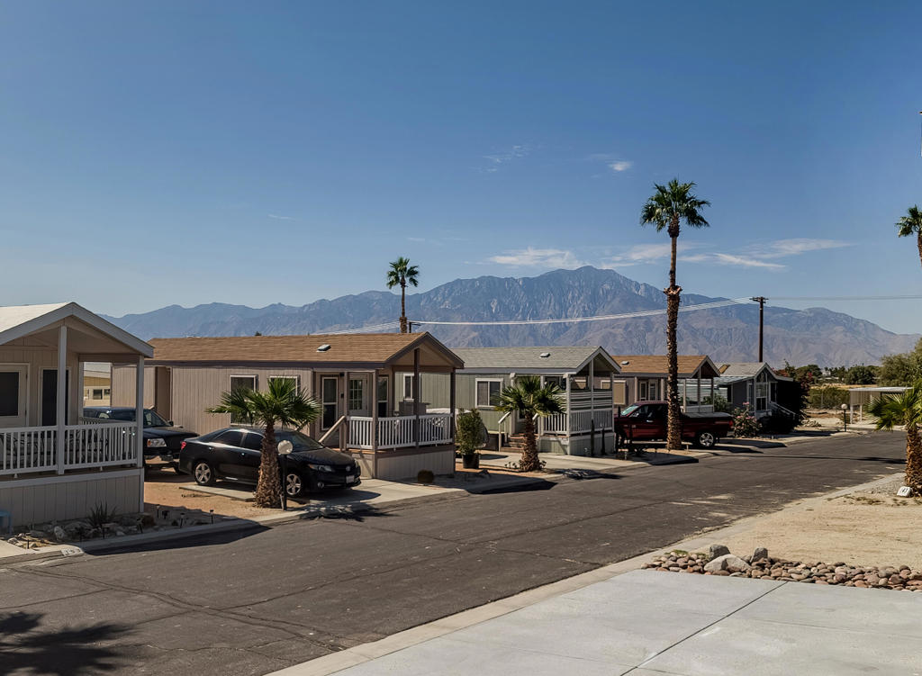 Not Applicable-1 - Manufactured In Park