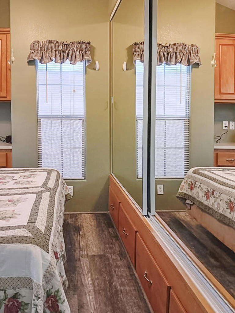 Not Applicable-1 - Manufactured In Park