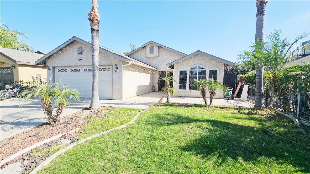 2216 Palomar Court