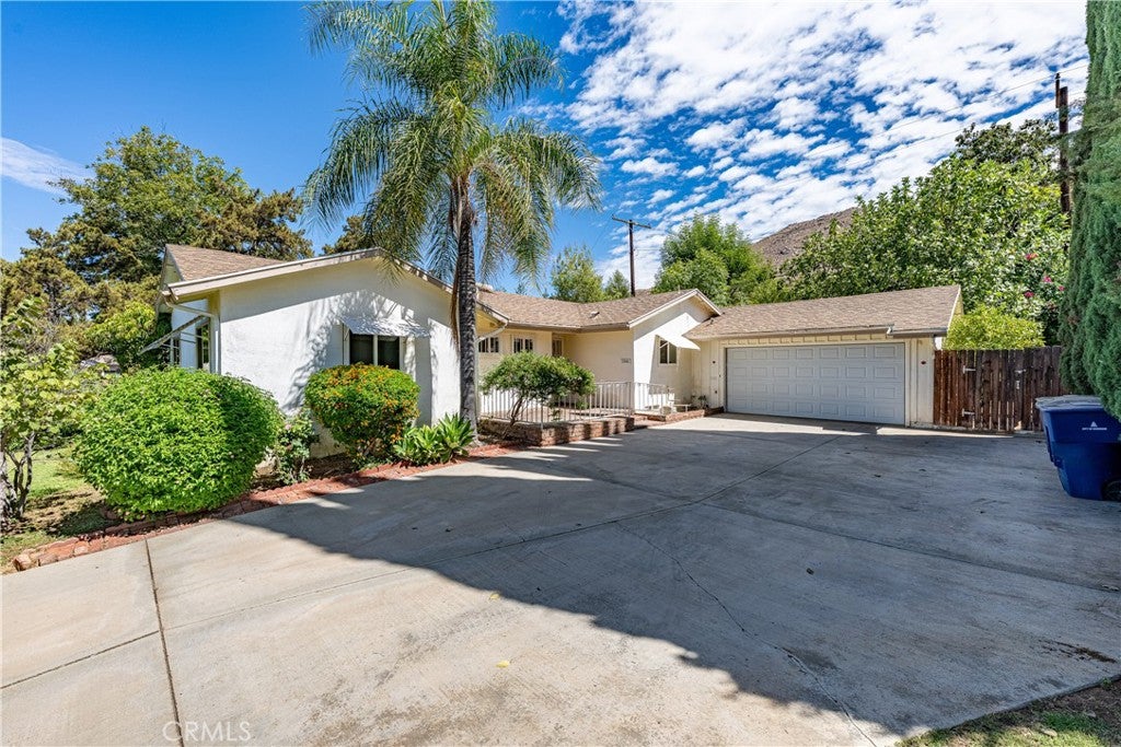 3986 HAVENHURST AVE