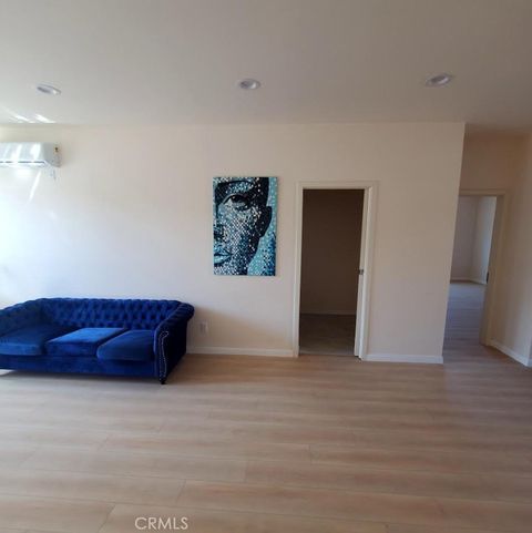 Tiny photo for 3765 Globe, Los Angeles, CA 90066 (MLS # WS26049100)