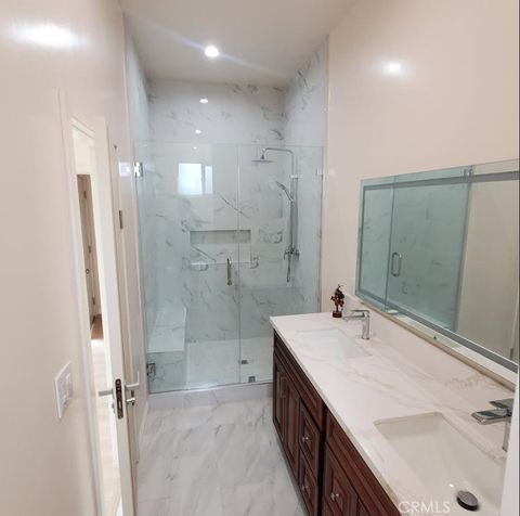 Tiny photo for 3765 Globe, Los Angeles, CA 90066 (MLS # WS26049100)