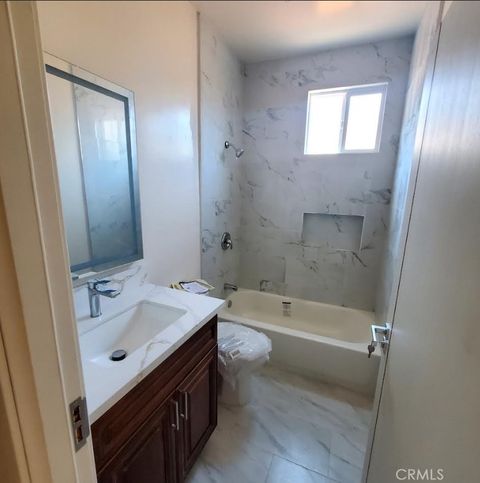 Tiny photo for 3765 Globe, Los Angeles, CA 90066 (MLS # WS26049100)