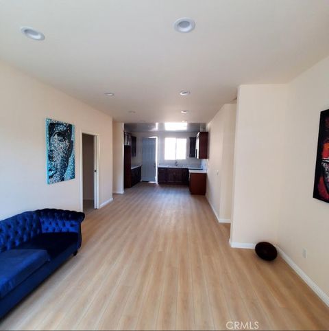 Tiny photo for 3765 Globe, Los Angeles, CA 90066 (MLS # WS26049100)
