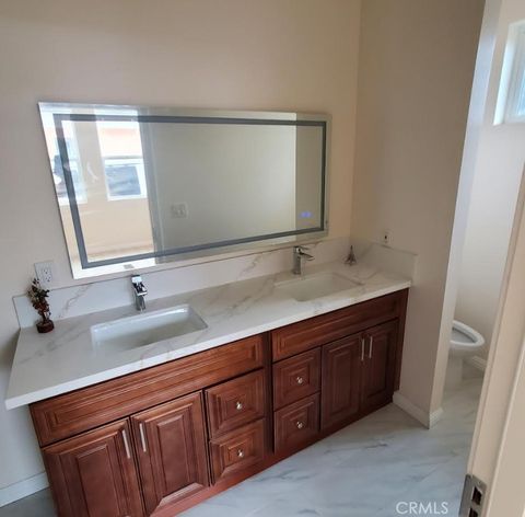 Tiny photo for 3765 Globe, Los Angeles, CA 90066 (MLS # WS26049100)