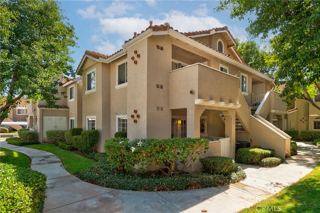 Las Flores (R1) (LF) - Residential