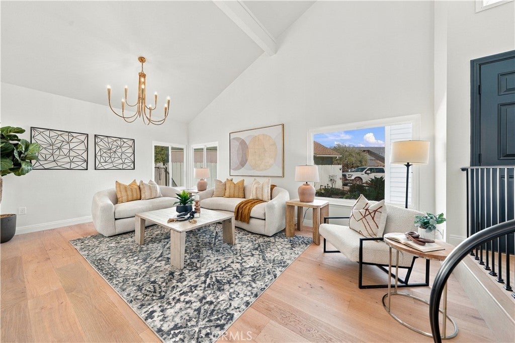 4615 Terraza Circle