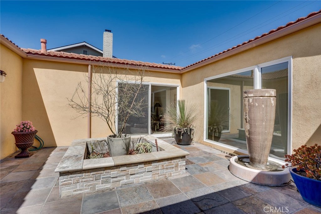 6381 Myrtle, Huntington Beach CA 92647 - Photo 8