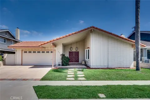 MLS: OC26168463