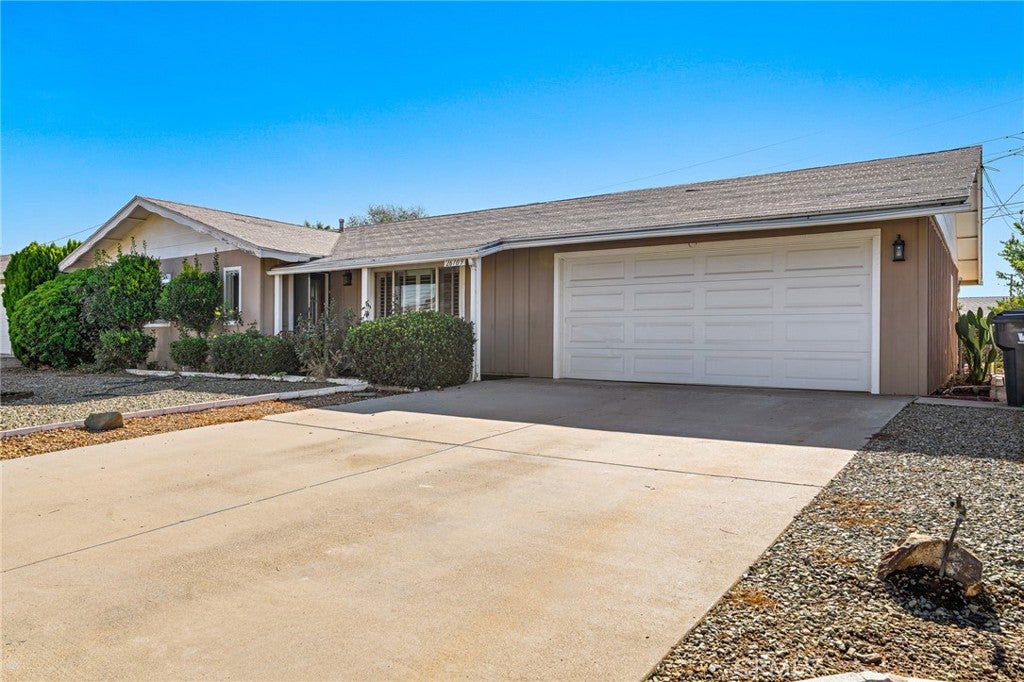 26709 Oakmont