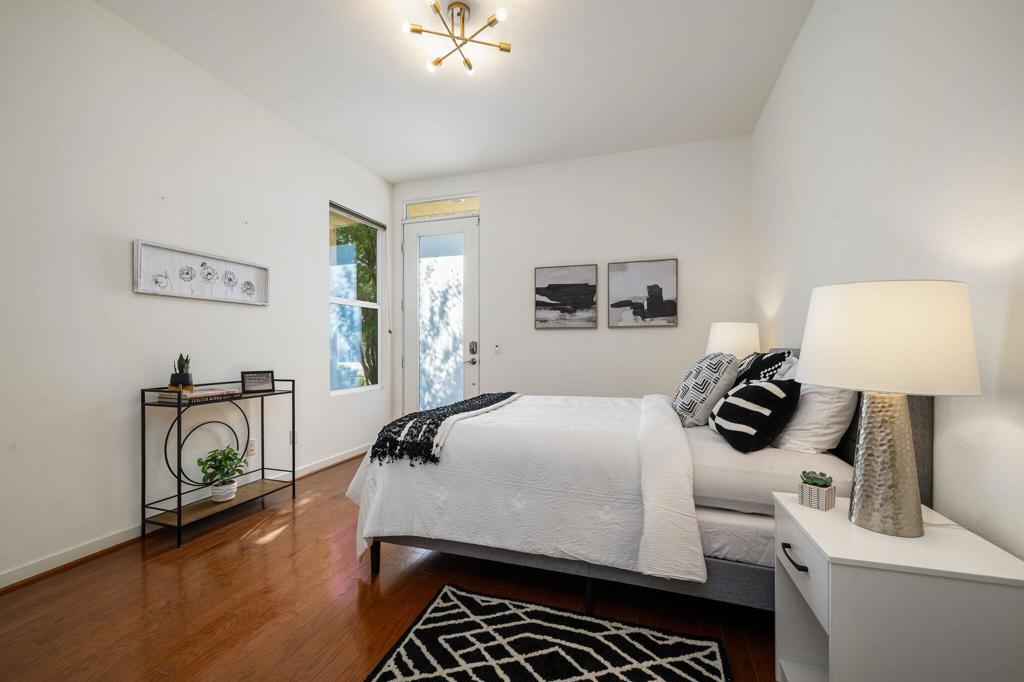 Escena - Residential