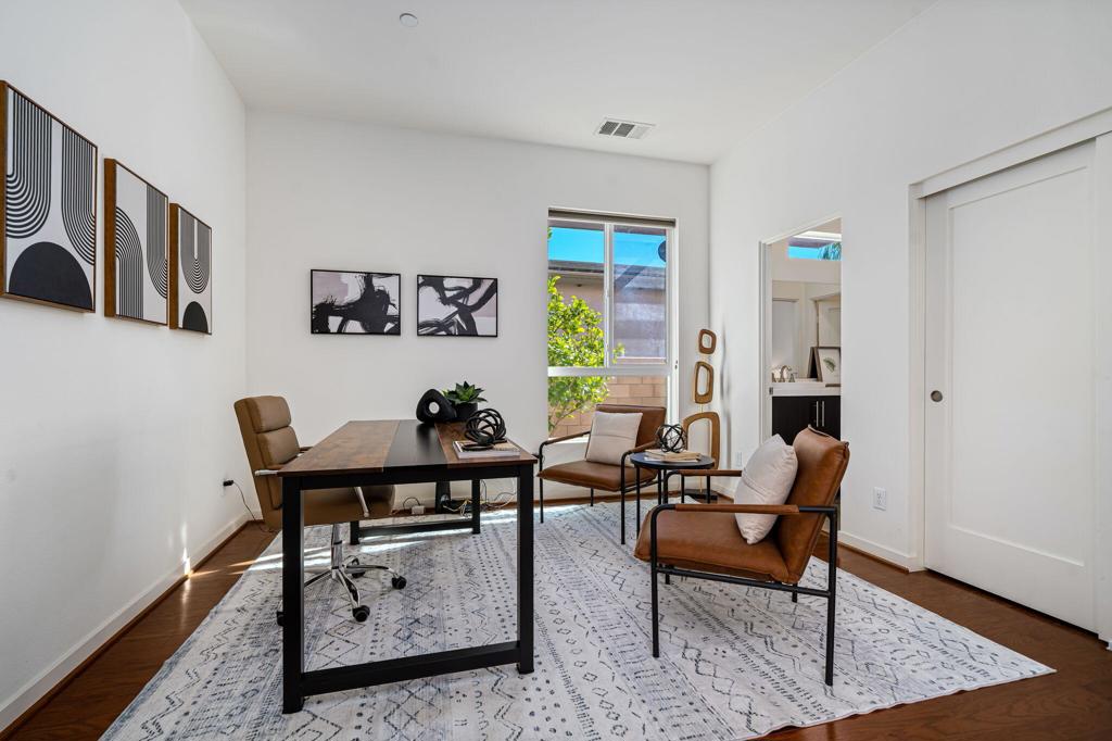 Escena - Residential