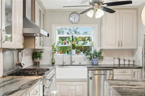 Photo of 4963 Haskell, Encino, CA 91436 (MLS # SR26027589)