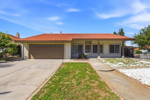 Photo of 1197 Barrington Court, San Jose, CA 95121 (MLS # ML82038114)