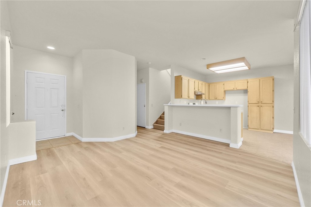 Unknow - Residential Lease