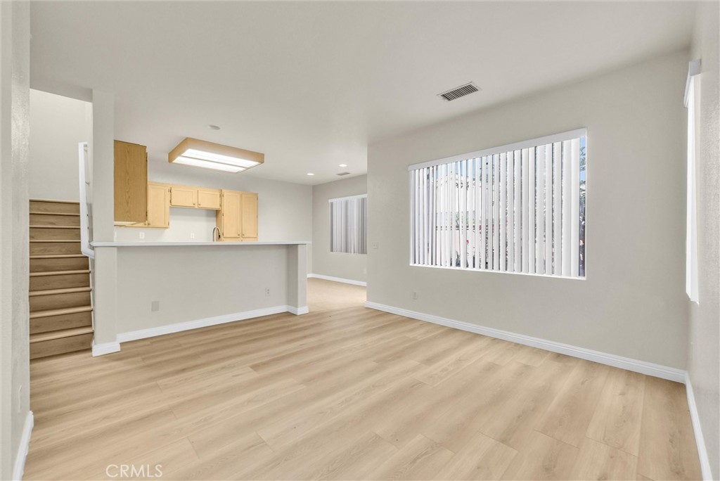 Unknow - Residential Lease
