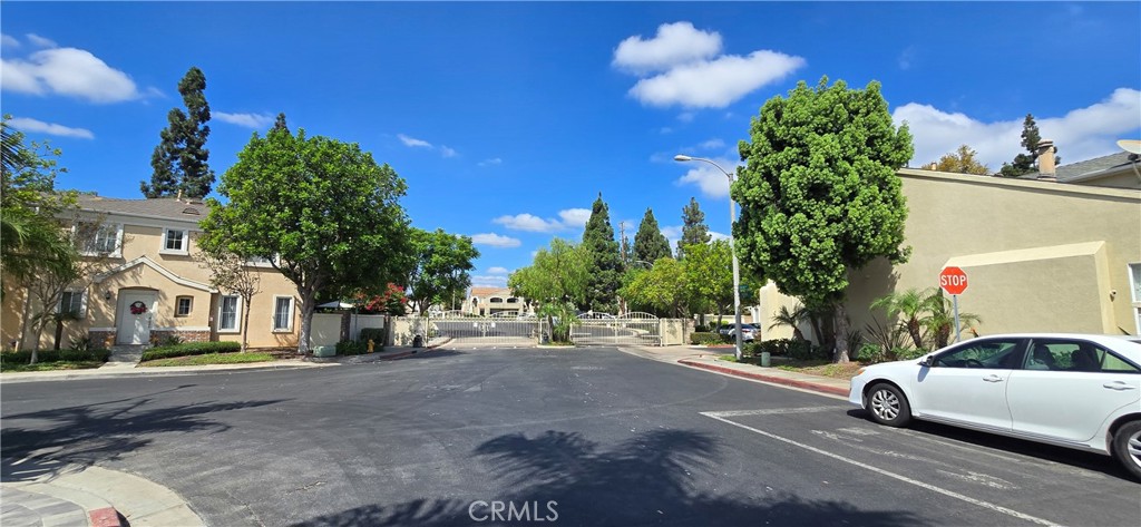 Unknow - Residential Lease