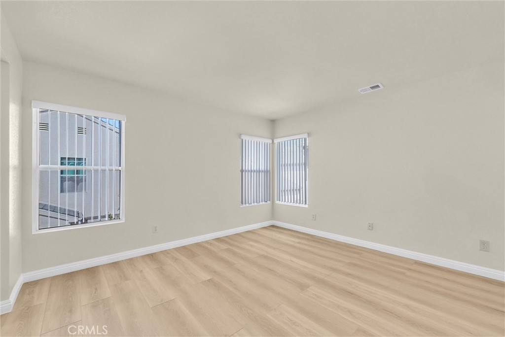 Unknow - Residential Lease