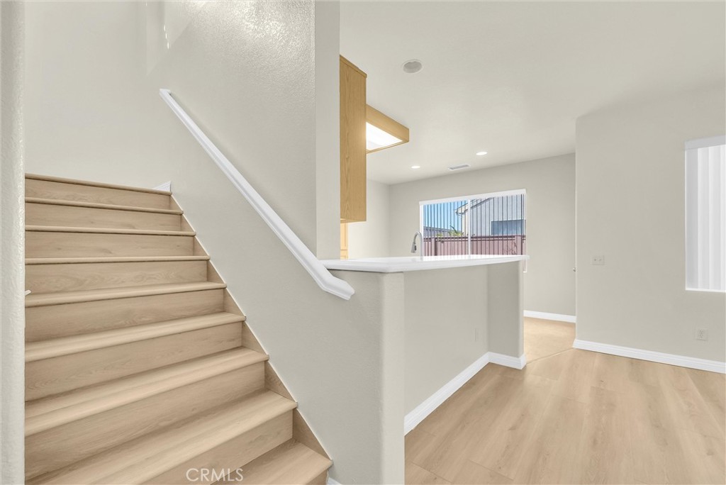 Unknow - Residential Lease