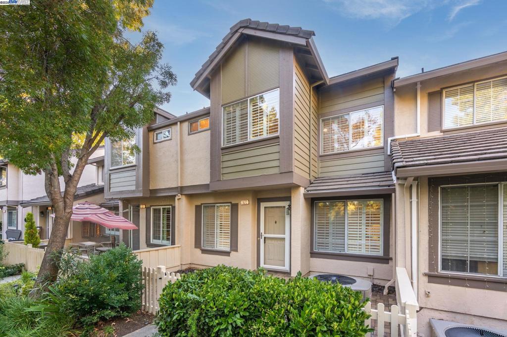 WOODLANDS - Residential