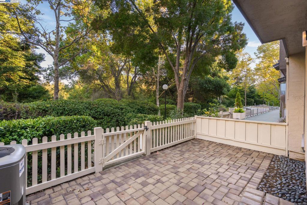 WOODLANDS - Residential