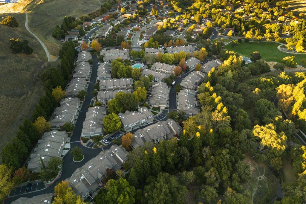 WOODLANDS - Residential