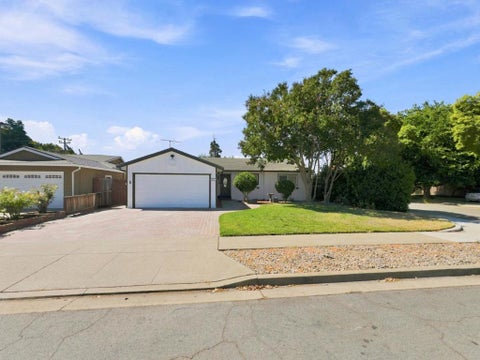 Photo of 36311 Alicante Avenue, Fremont, CA 94536 (MLS # ML82060637)