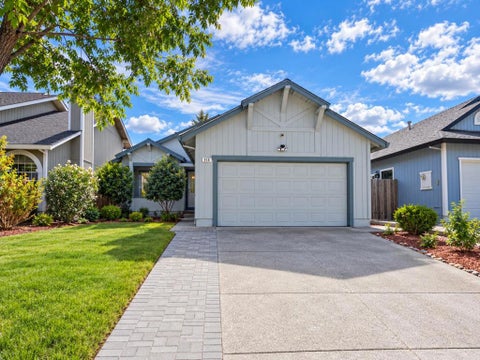 Photo of 918 Pulteney Place, Windsor, CA 95492 (MLS # ML82063784)