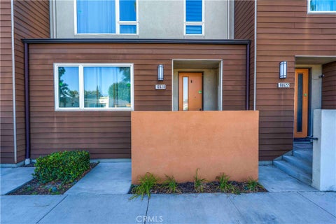 Photo of 10618 Paramount, Downey, CA 90241 (MLS # MB26153893)