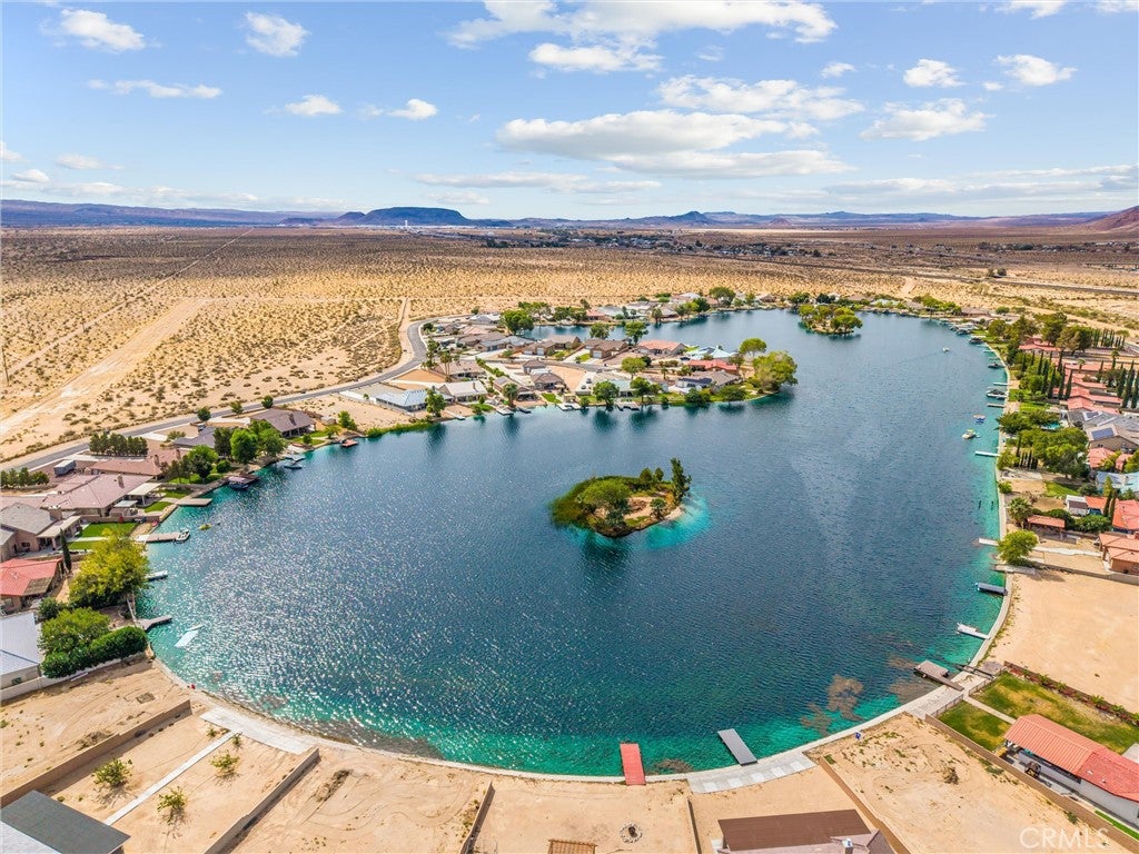 Photo of 39581 Mountain View RD, Newberry Springs, CA 92365 (MLS # HD26197789)