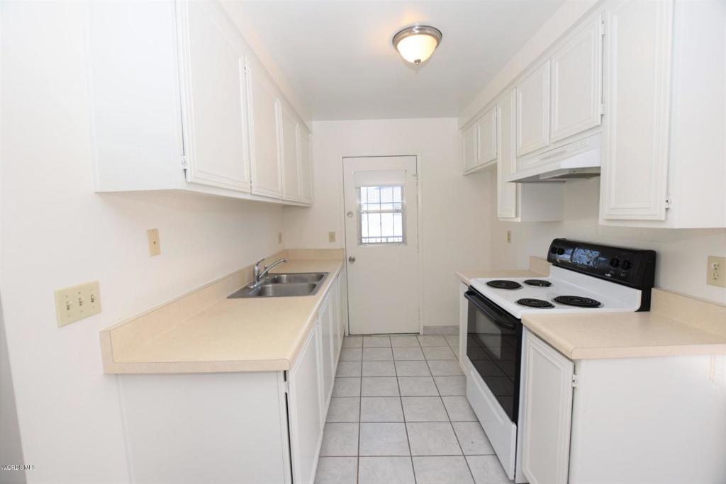 2670 Victoria Avenue