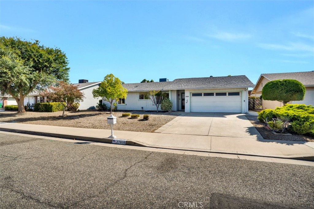 27609 Grosse Point
