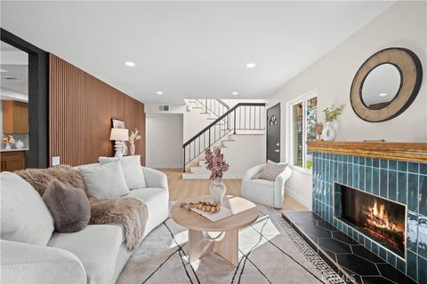 Photo of 2005 Windsor Cir Cir, Duarte, CA 91010 (MLS # TR26036407)