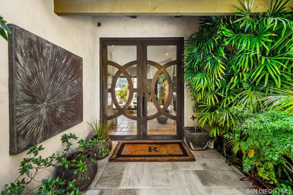 La Costa - Residential