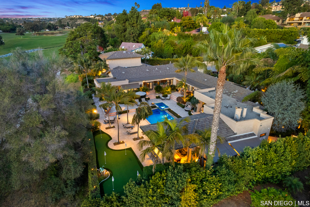 La Costa - Residential