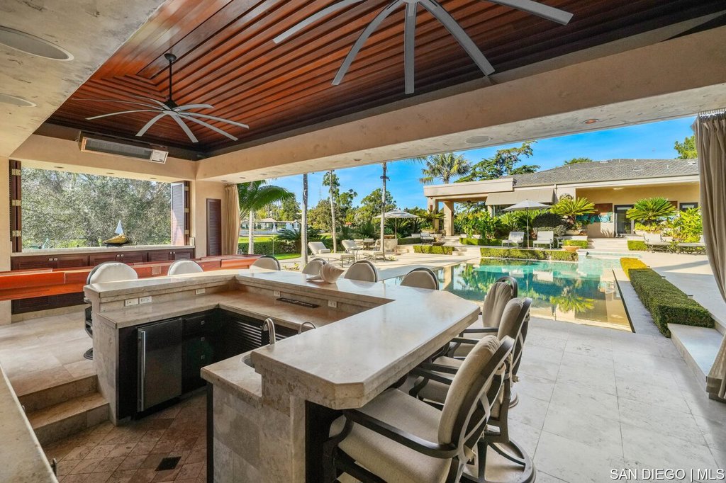 La Costa - Residential