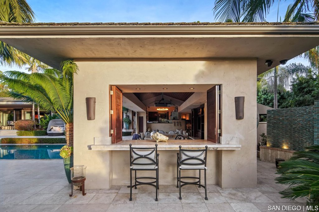 La Costa - Residential