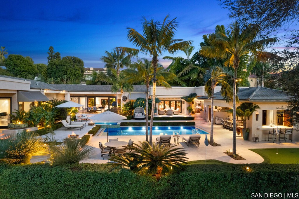 La Costa - Residential