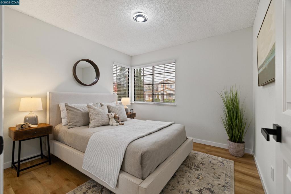 GLEN COVE - Residential