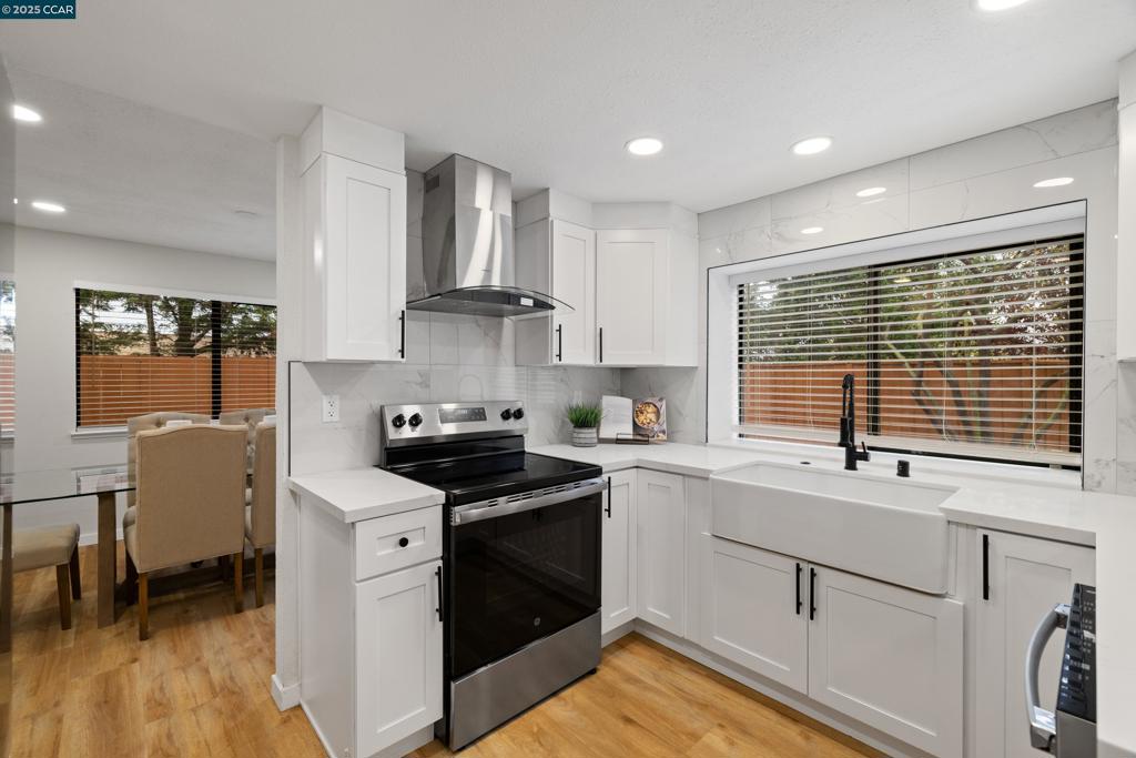 GLEN COVE - Residential